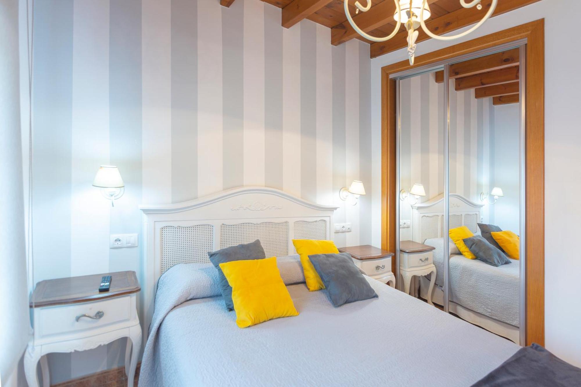 Liencres Apartamentos מראה חיצוני תמונה